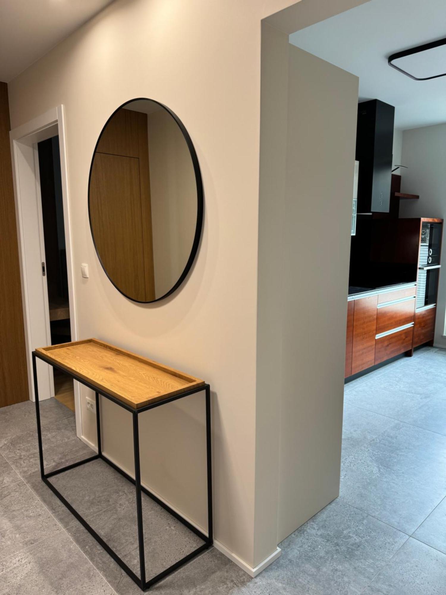 Apartament By The River In